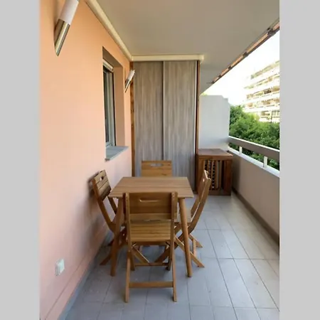 Appartement Juan Les Pins Joli T2 Parking Inclus! à Antibes Extérieur photo